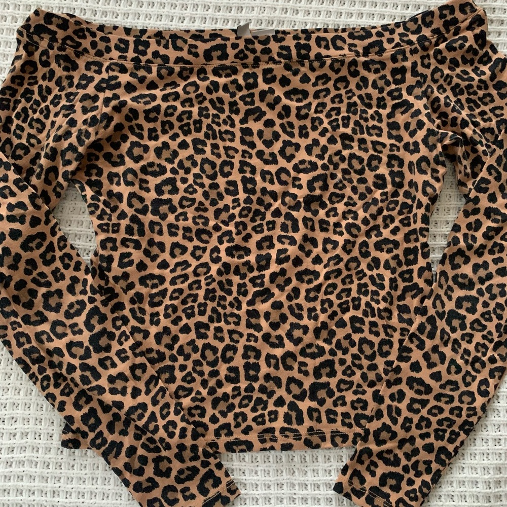 Off the Shoulder Cheetah Top